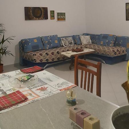 منزل الضيف بيرات  في A&A House المظهر الخارجي الصورة